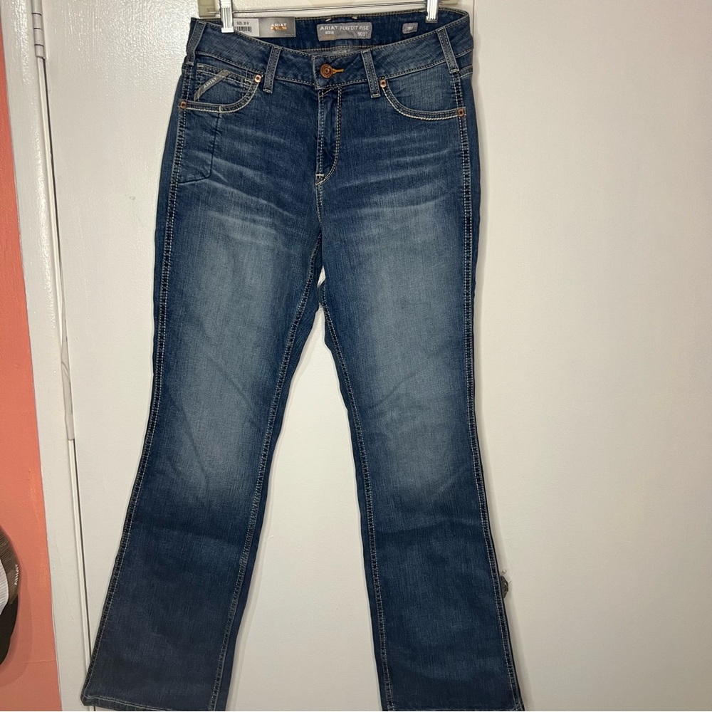 NWT Ariat Boot Cut Perfect Rise Jeans 30R